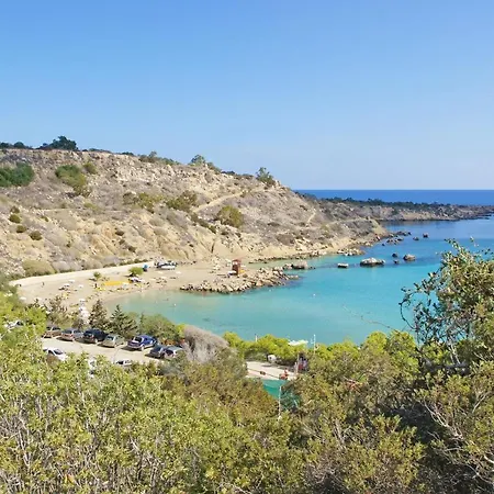 Oceania - Beachfront Villa Paralimni