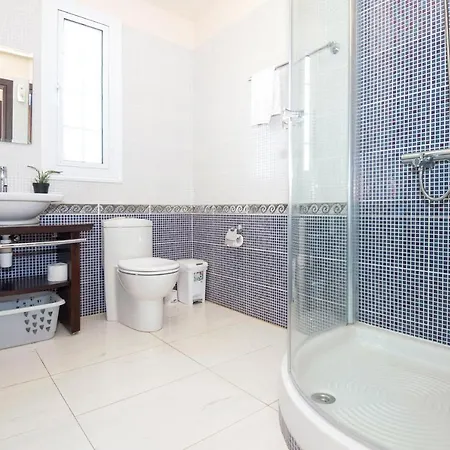 Oceania - Beachfront *