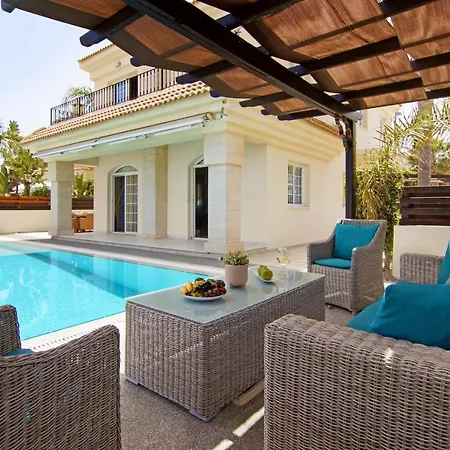 Oceania - Beachfront *