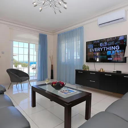 Oceania - Beachfront * Paralimni