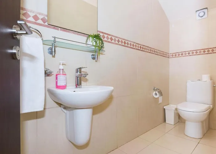 Oceania - Beachfront