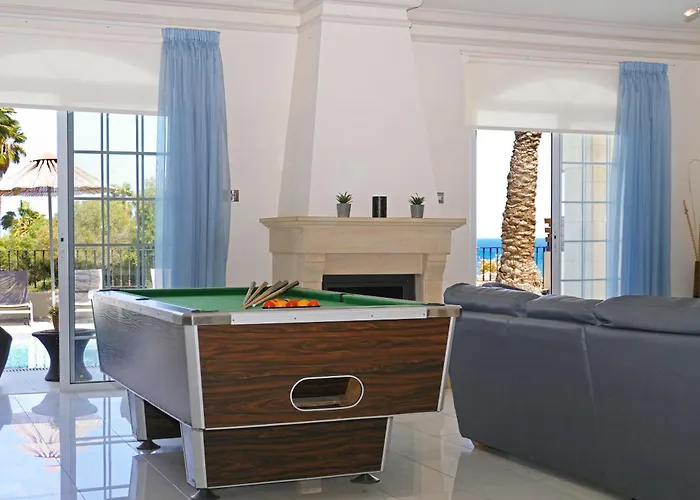 Oceania - Beachfront *